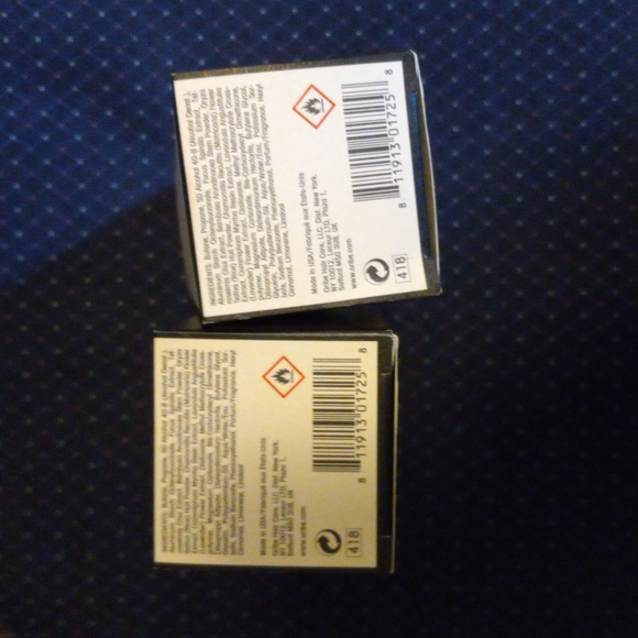 Oribe Gold Lust Dry Shampoo - Picture 5 of 5